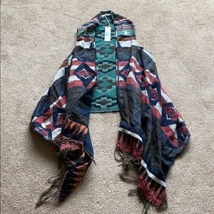 NWT Quagga vest shawl